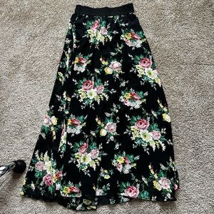Maxi Skirt LulaRoe, Size XXS, Floral.